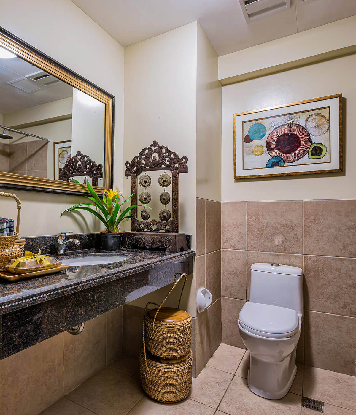 7 Cool Fixtures to Have in Your Condo Bathroom