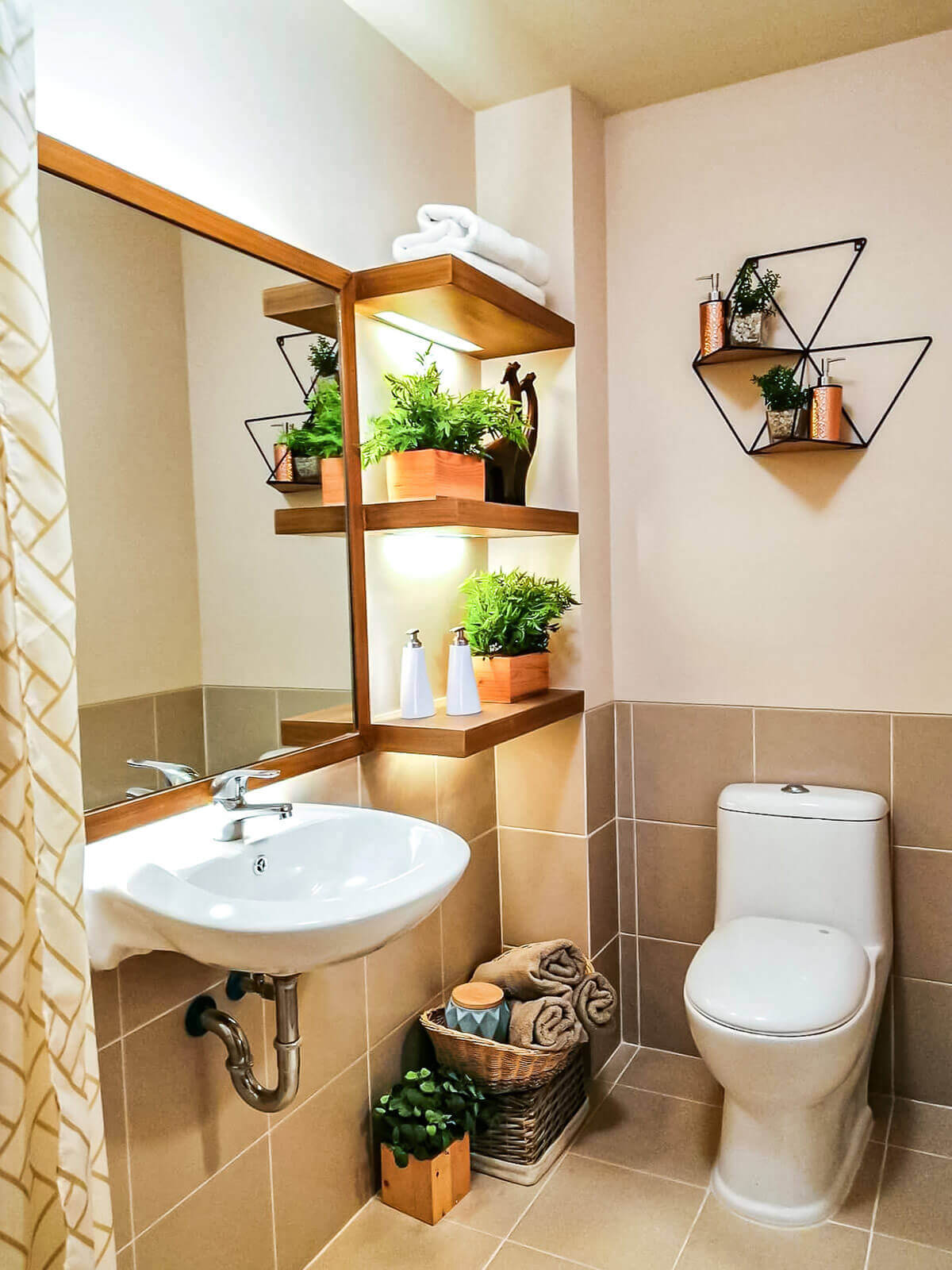 Bathroom Storage Ledger