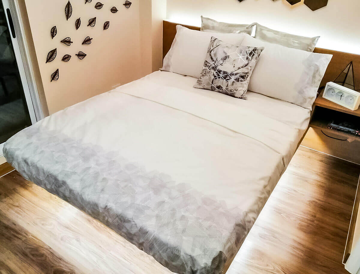 10 Beautiful Floor Tiles to Use for Your Bathroom