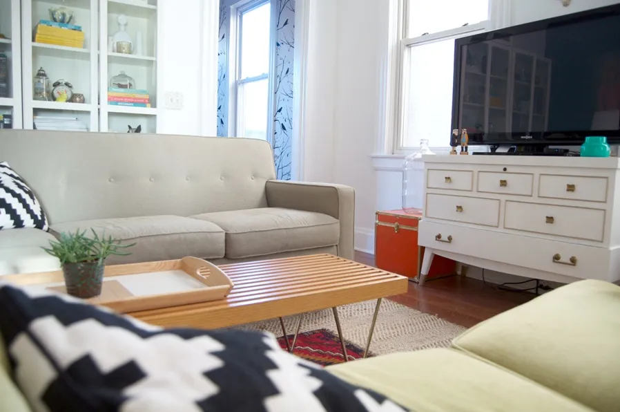 Smart Coffee and End Table Hunting Tips For Your Living Room