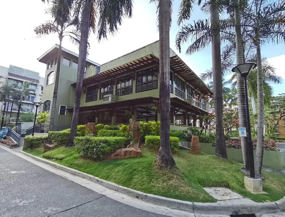 Discover The Life in a Condo: 14 Benefits of Condo Living