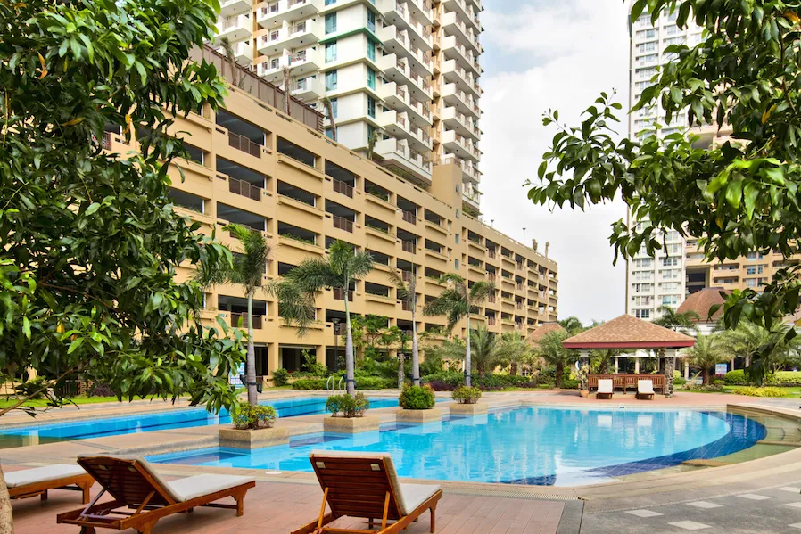 Top Resort-Style Condominiums to Spend the Summer