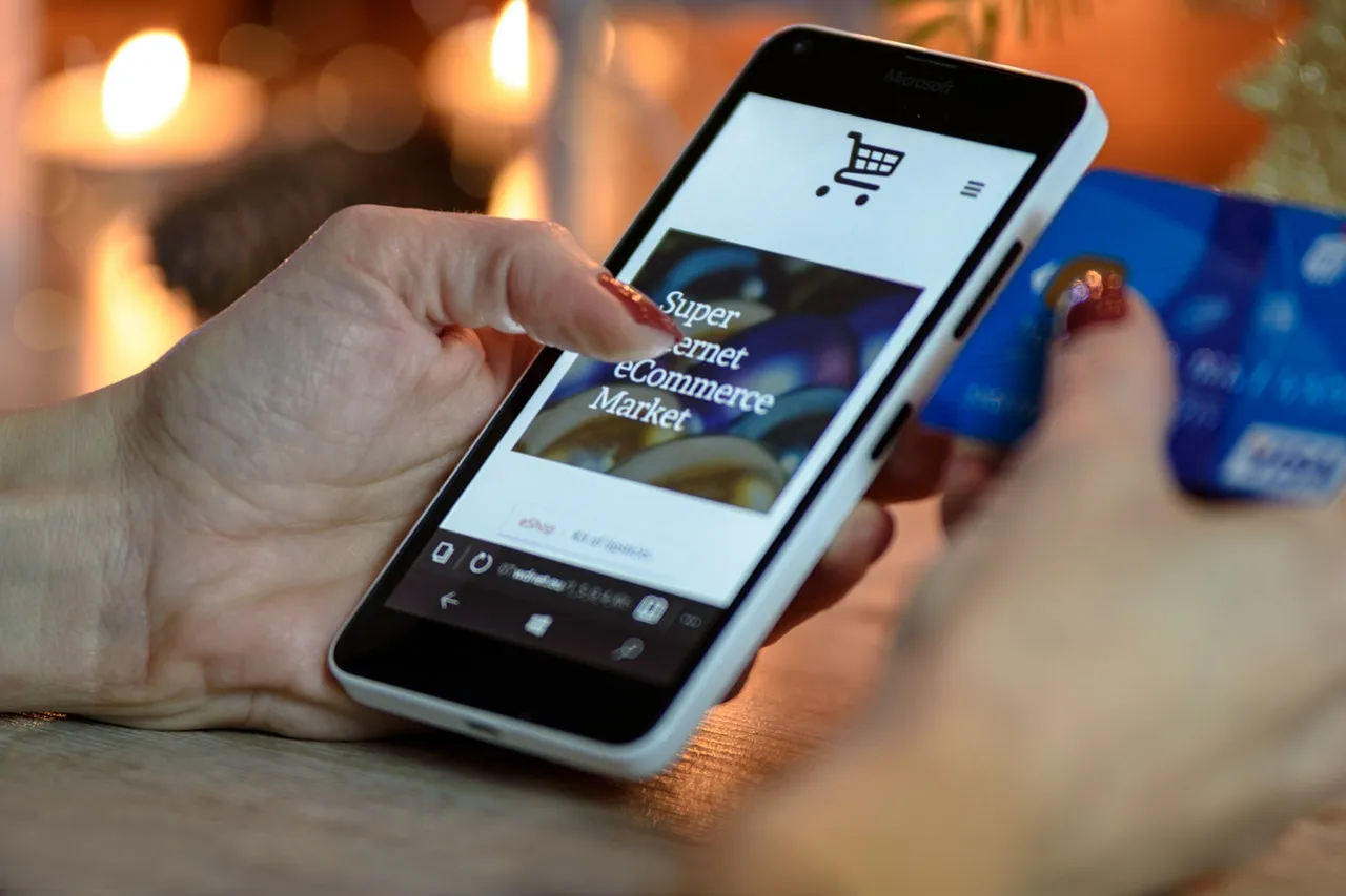 11 Best Ways for a Safe Online Shopping Spree