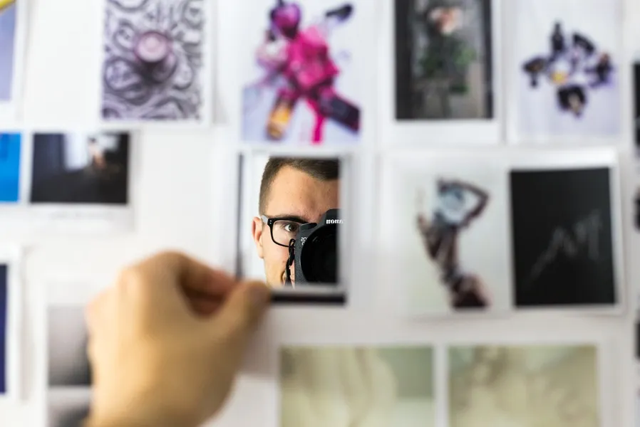 Art Arrangement Schemes That Will Enliven Your Condo Space