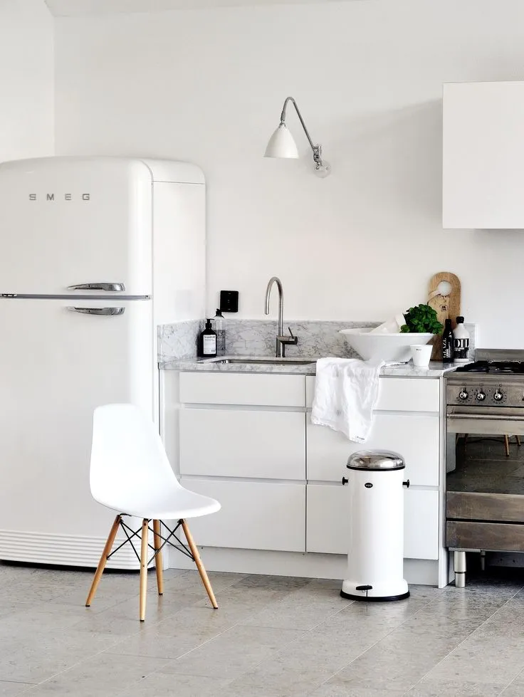 Eye-catching Color Guide to Spice Up Your Condo Kitchen