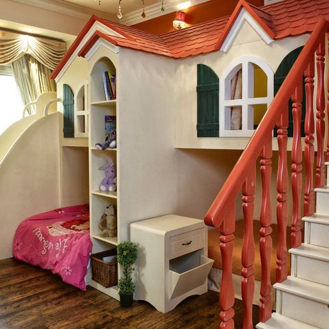 “Play House” in the Summer Cottage