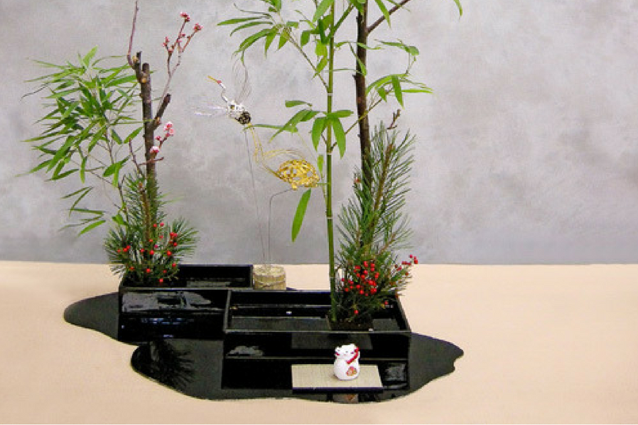 Minimalist Condo Ikebana School