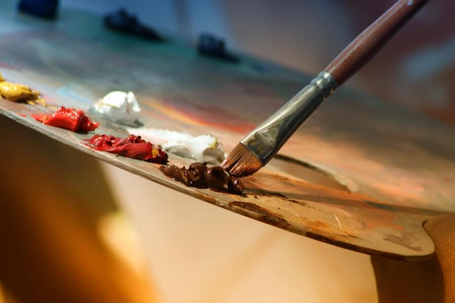 paint pallet and brush