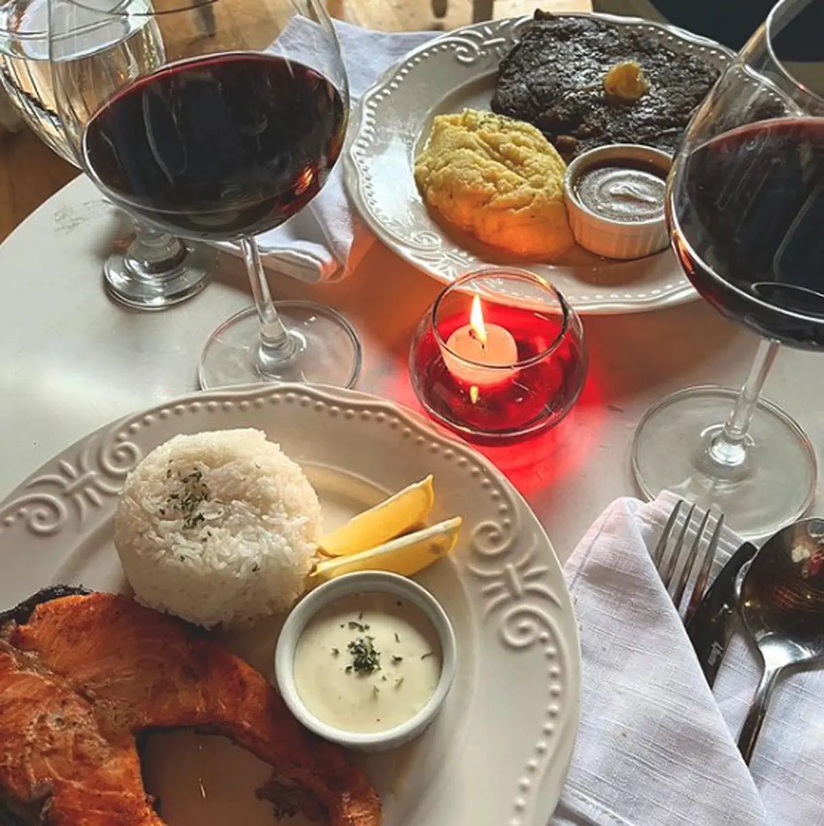 la petite parisienne wine bar valentine's menu