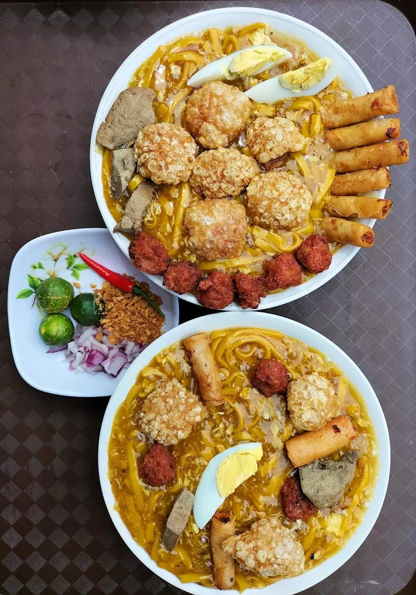 tres maria's lomi hauz