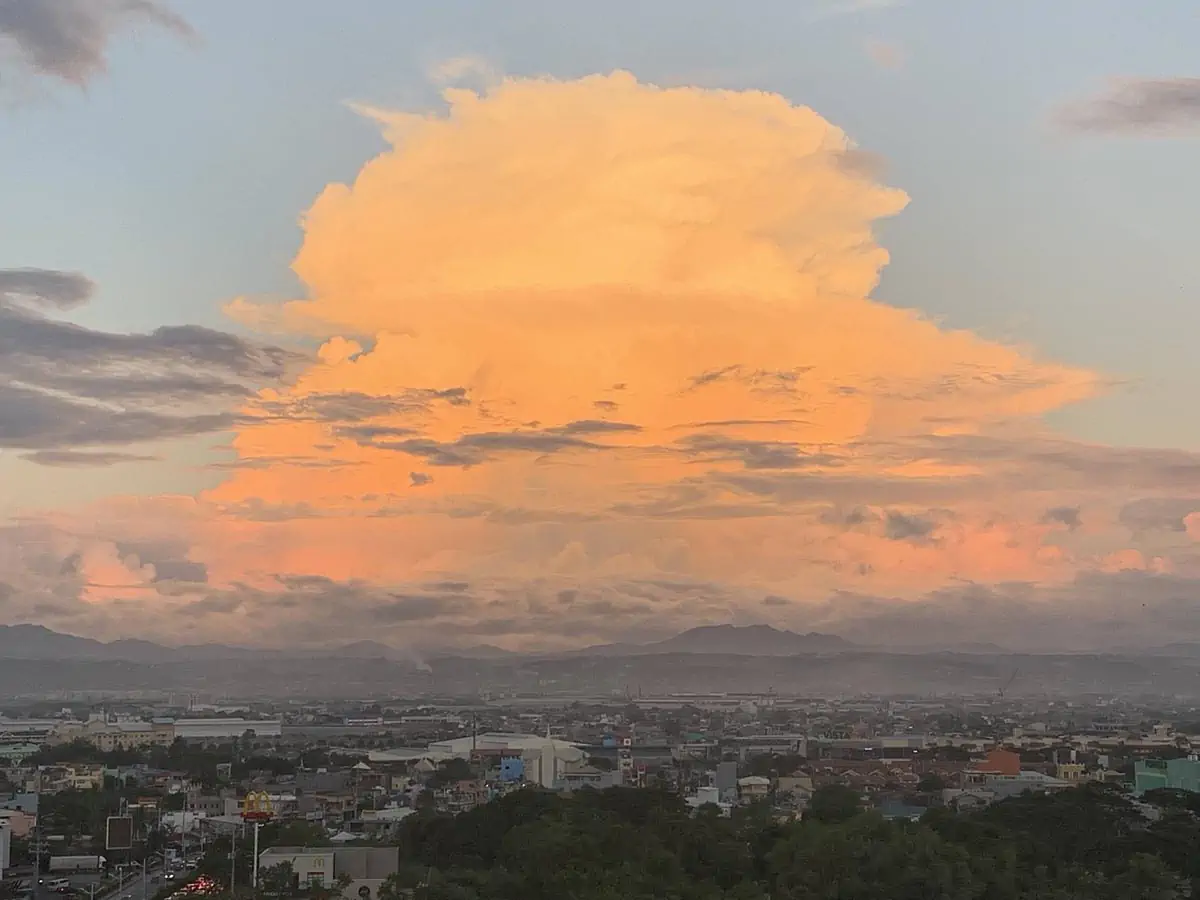 beautiful cloud formation
