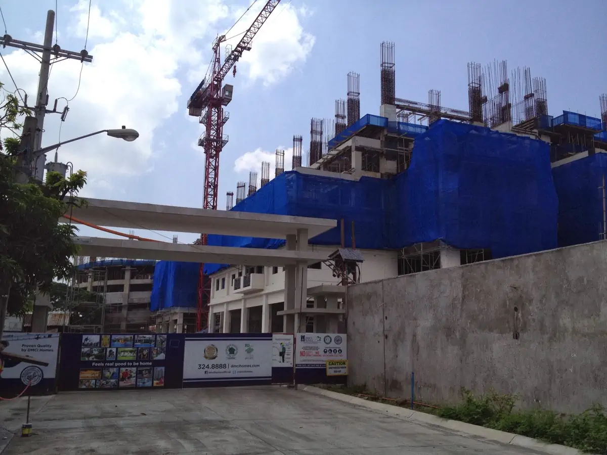 dmci building construction