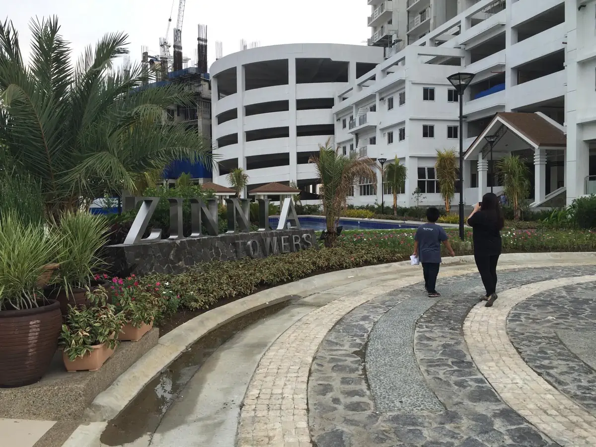 dmci zinna towers