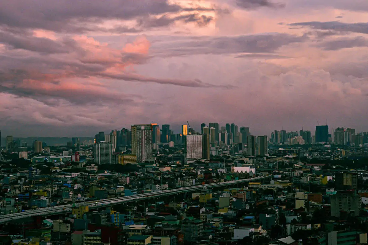 birds-eye-view-of-manila-city