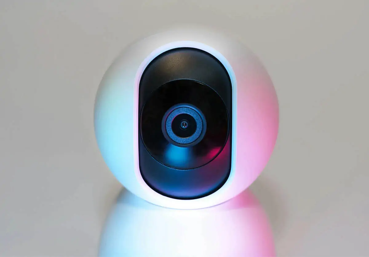selective-focus-photography-of-lens