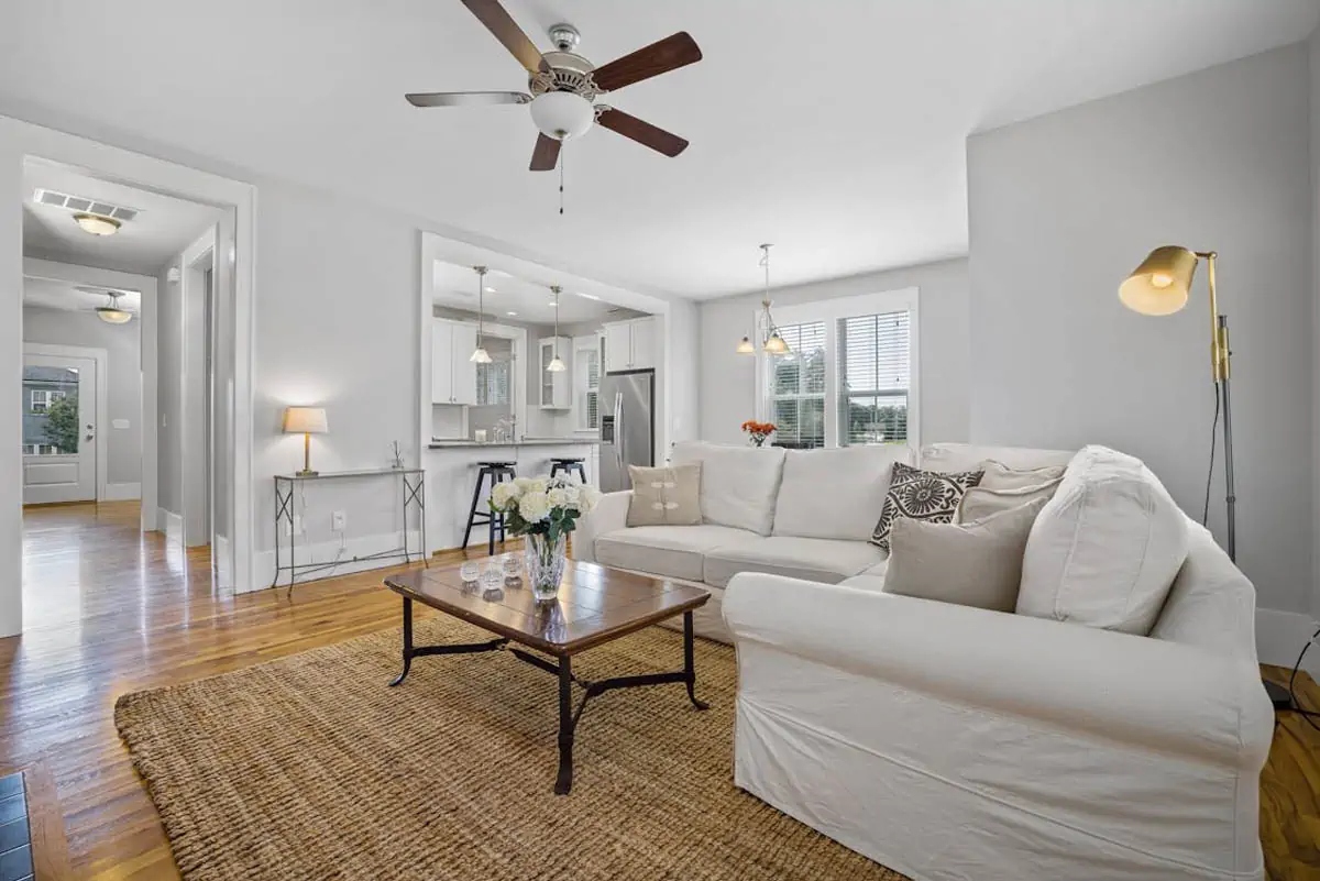 sofa-and-center-table-in-the-living-room