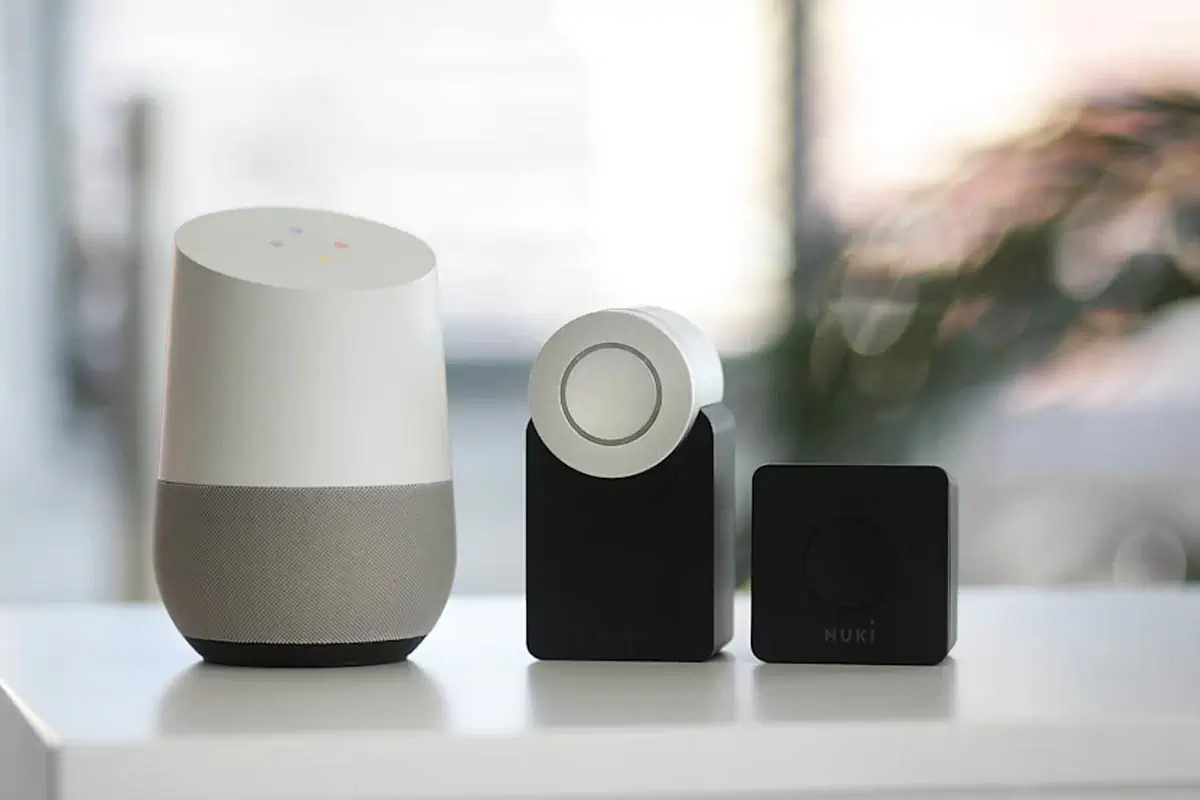 white-and-gray-google-smart-speaker
